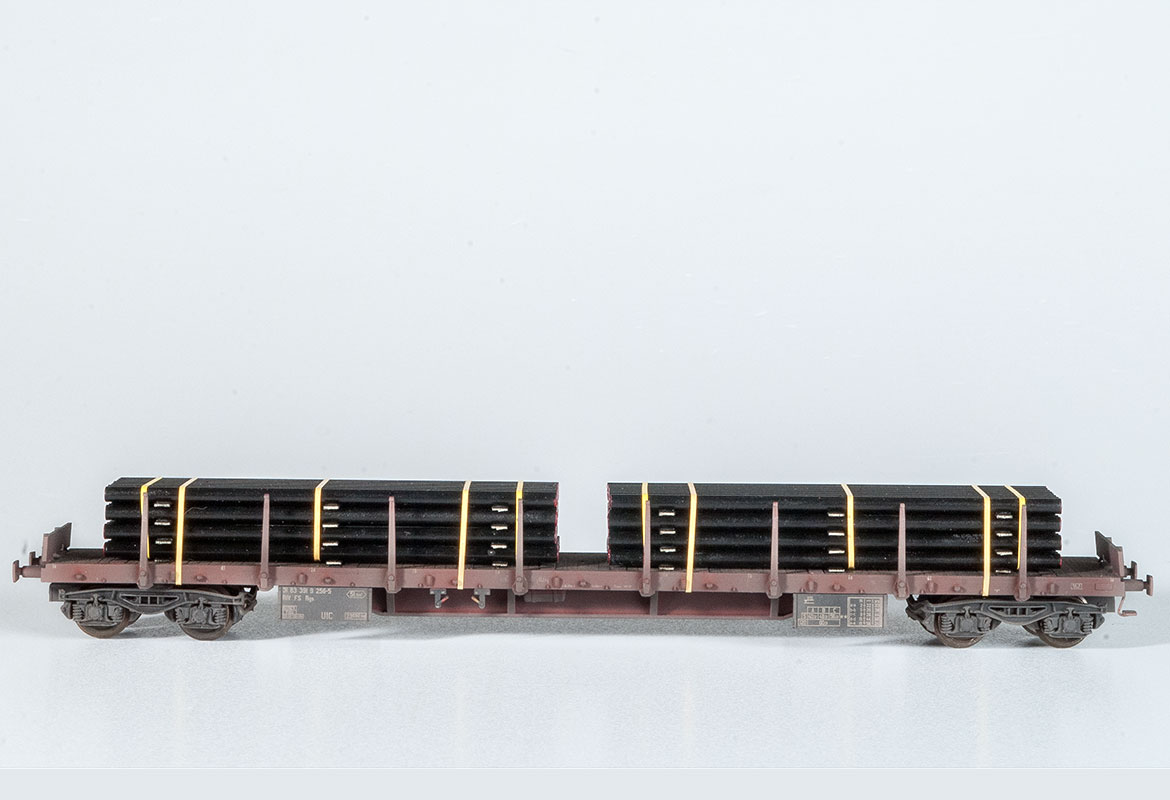 Rgs type wagon with 64 short pipes load - Image 5