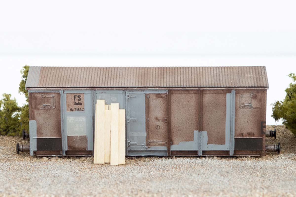 HG type refrigerated wagon with mini diorama - Image 4